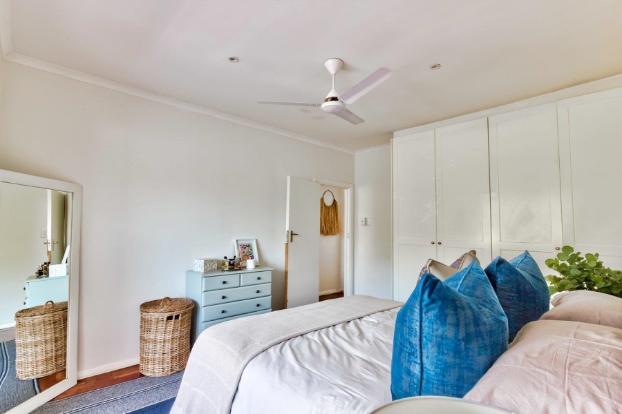 To Let 2 Bedroom Property for Rent in Three Anchor Bay Western Cape